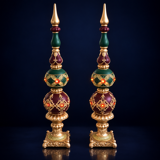 Set ornamente decorative tip turn, roșu, verde și auriu